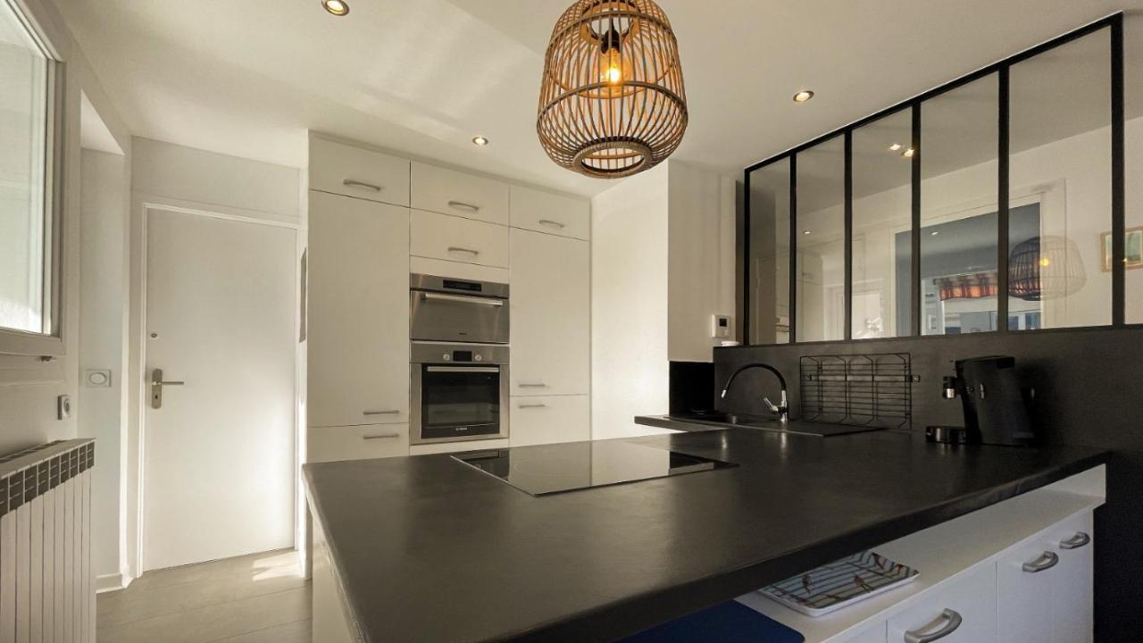 Homey Montaigne - New - A 1 Min A Pied Du Lac D'Annecy - 2 Balcons Prives - Appartement Avec 2 Chambres - Stationnement Gratuit Toute L'Annee Sauf En Ete - Juin A Aout מראה חיצוני תמונה