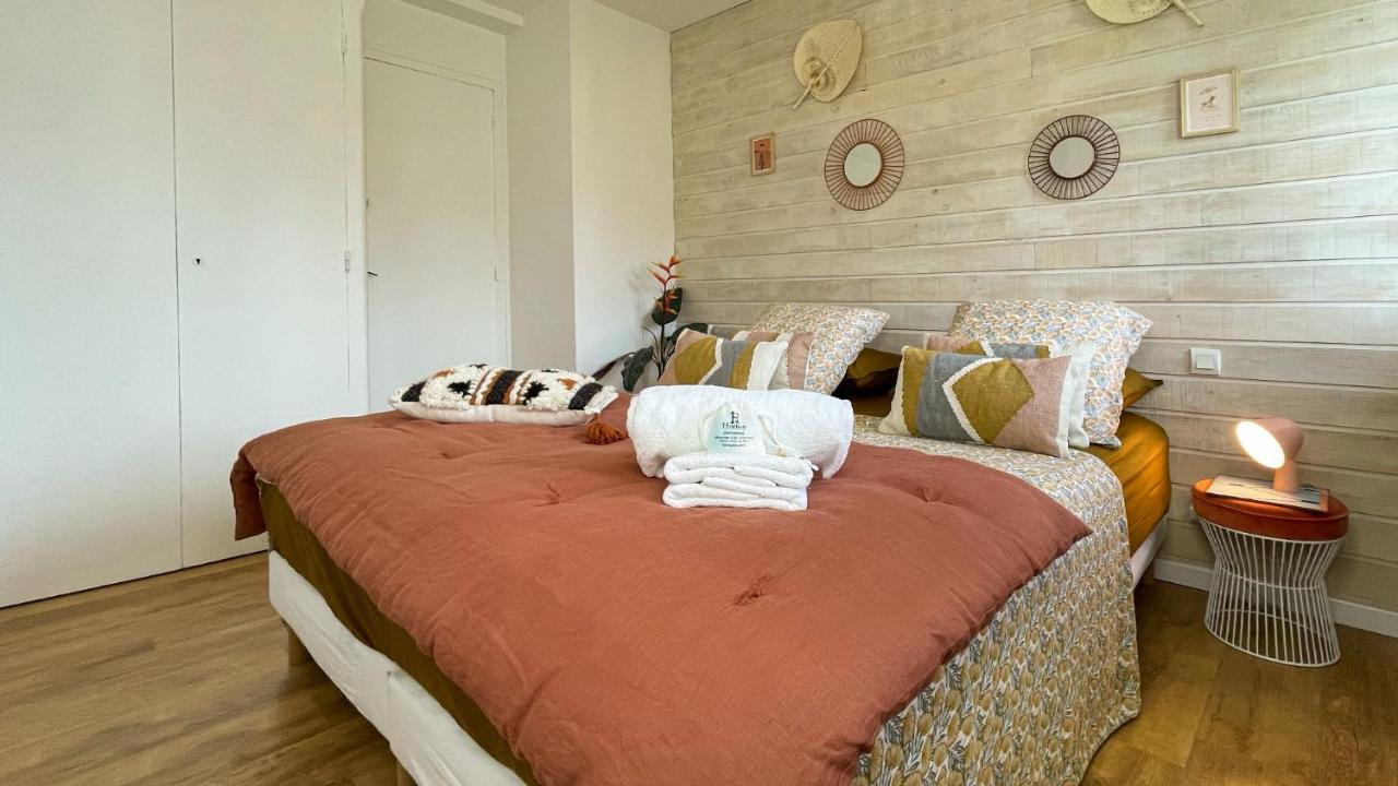 Homey Montaigne - New - A 1 Min A Pied Du Lac D'Annecy - 2 Balcons Prives - Appartement Avec 2 Chambres - Stationnement Gratuit Toute L'Annee Sauf En Ete - Juin A Aout מראה חיצוני תמונה